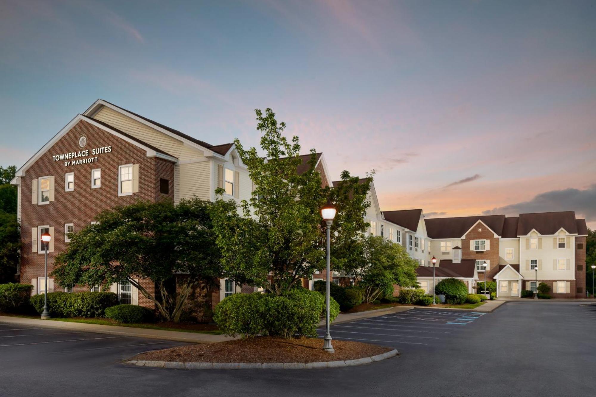 Towneplace Suites Manchester-Boston Regional Airport Exteriör bild