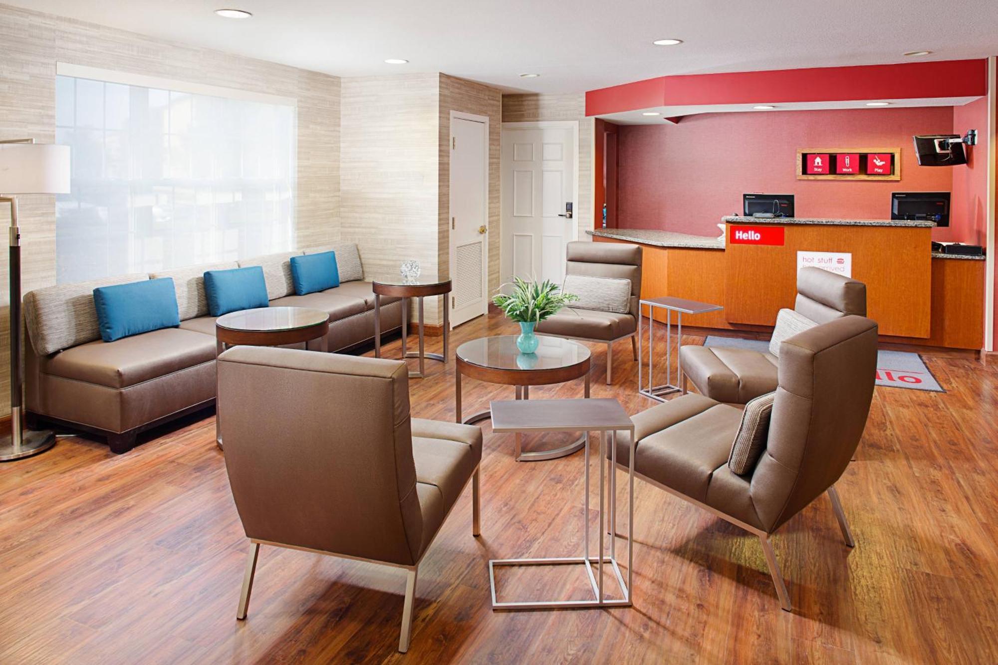 Towneplace Suites Manchester-Boston Regional Airport Exteriör bild
