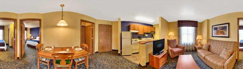 Towneplace Suites Manchester-Boston Regional Airport Exteriör bild