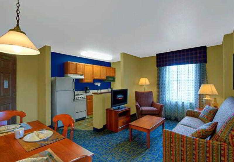 Towneplace Suites Manchester-Boston Regional Airport Exteriör bild