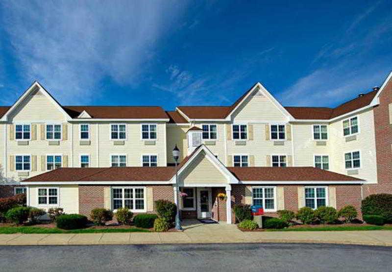 Towneplace Suites Manchester-Boston Regional Airport Exteriör bild